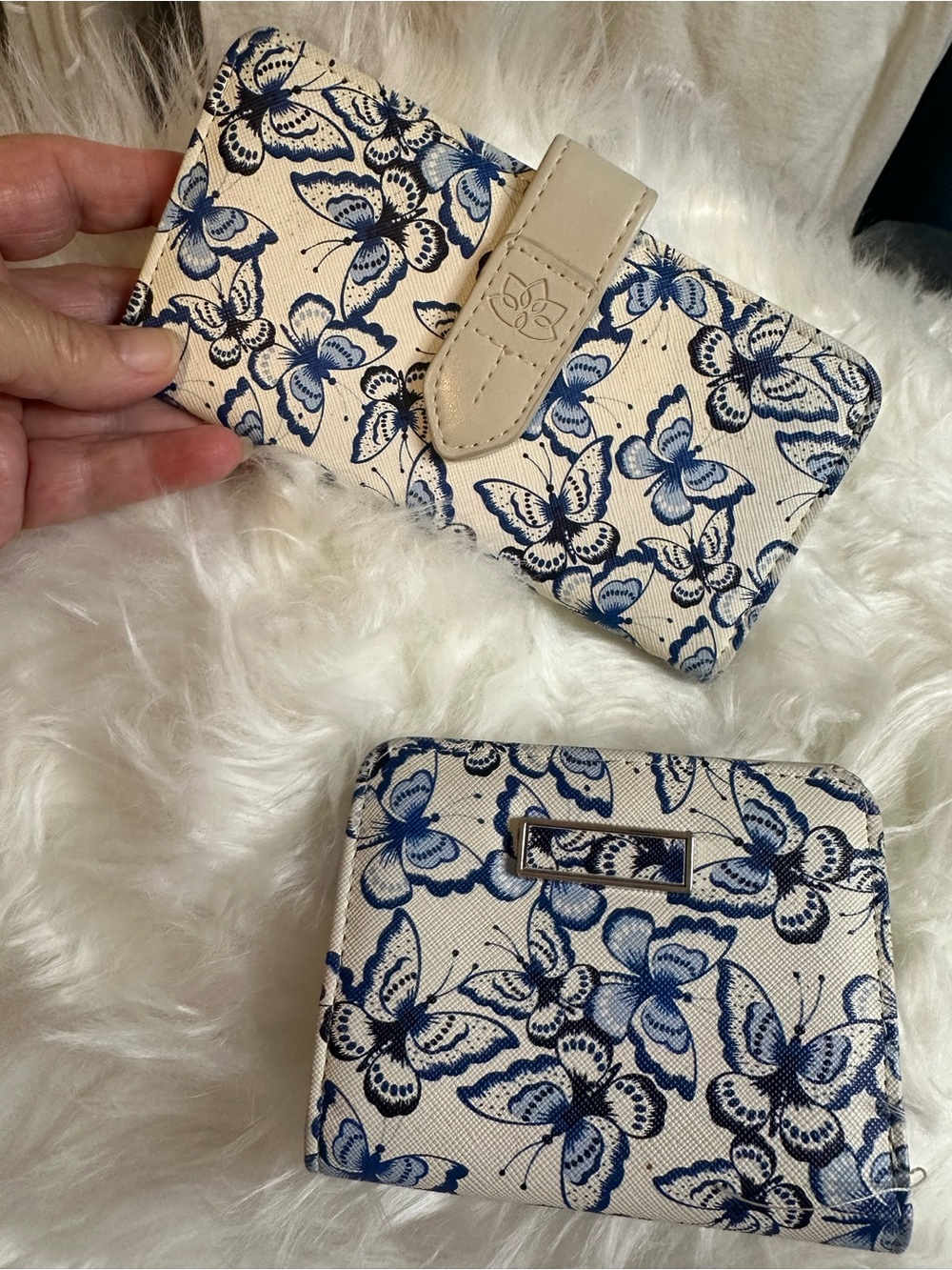 Cream 2 piece Blue Butterfly Print Wallet Set - Picture 3 of 10